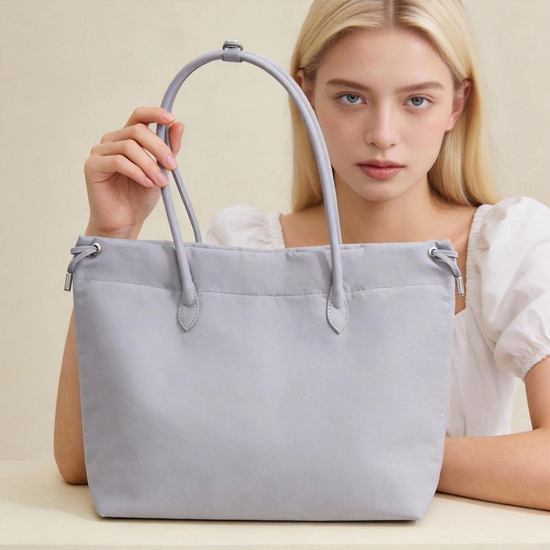 Versatile Large Capacity Tote Bag for Work & Travel Classic Black Shoulder Bag with Easy Carry Handles Perfect for Everyday Use