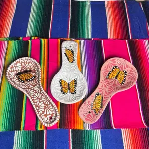 Portacuchara estilo Talavera con decoración en mariposa 1 pieza,rosa,blanco y terracota blanco