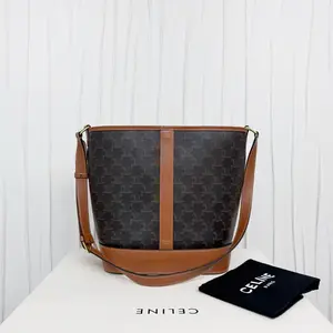 Pre-owned Celine Canvas Shoulder Bags 7.8'' R13969 Shoulder Bag C6844901143 0131 T1 Chloe