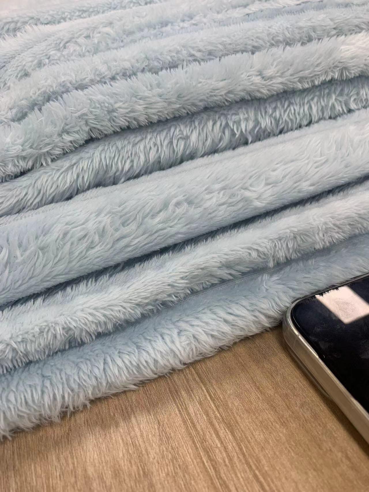 【Spring Glow Up】Bedsure GentleSoft Cozy Blanket-Patio Furniture Decor,Classic Stripe Pattern, Ideal for Bed,Couch, Travel,Camping, All Seasons,Home Bedroom Decor