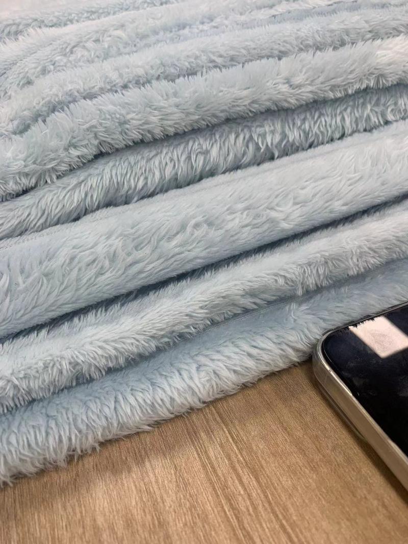 Bedsure GentleSoft Cozy Blanket-Patio Furniture Decor,Classic Stripe Pattern, Ideal for Bed,Couch, Travel,Camping, All Seasons,Home Bedroom Decor