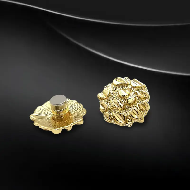 MaxBling81 Nugget Shape Magnetic Earrings - Gold Plated Non-Piercing Fake Piercings Studs, Men's Accessories, Unisex Hip Hop Daily Wear Jewelry with Case (12mm/20mm), Alloy, Imitation Gold, Metal Coating, Nugget Earrings, Gold Stud Earrings