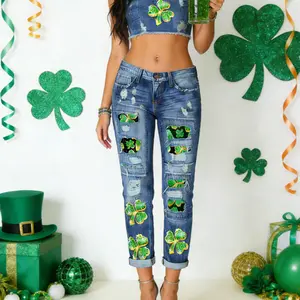 New St. Patrick’s Day three-leaf clover print patch hot-selling mid-rise straight-leg women’s jeans