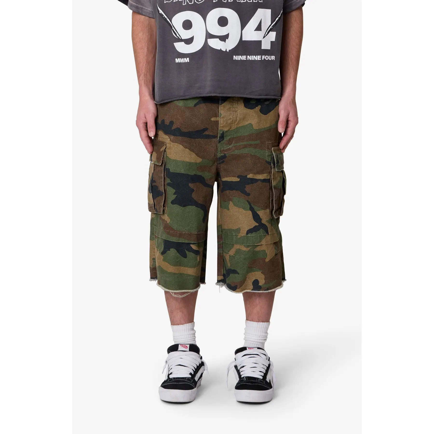 mnml Ultra Baggy Cargo Shorts - Camo