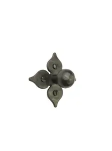 Spanish Spade Cross Iron Cabinet Knob HK21