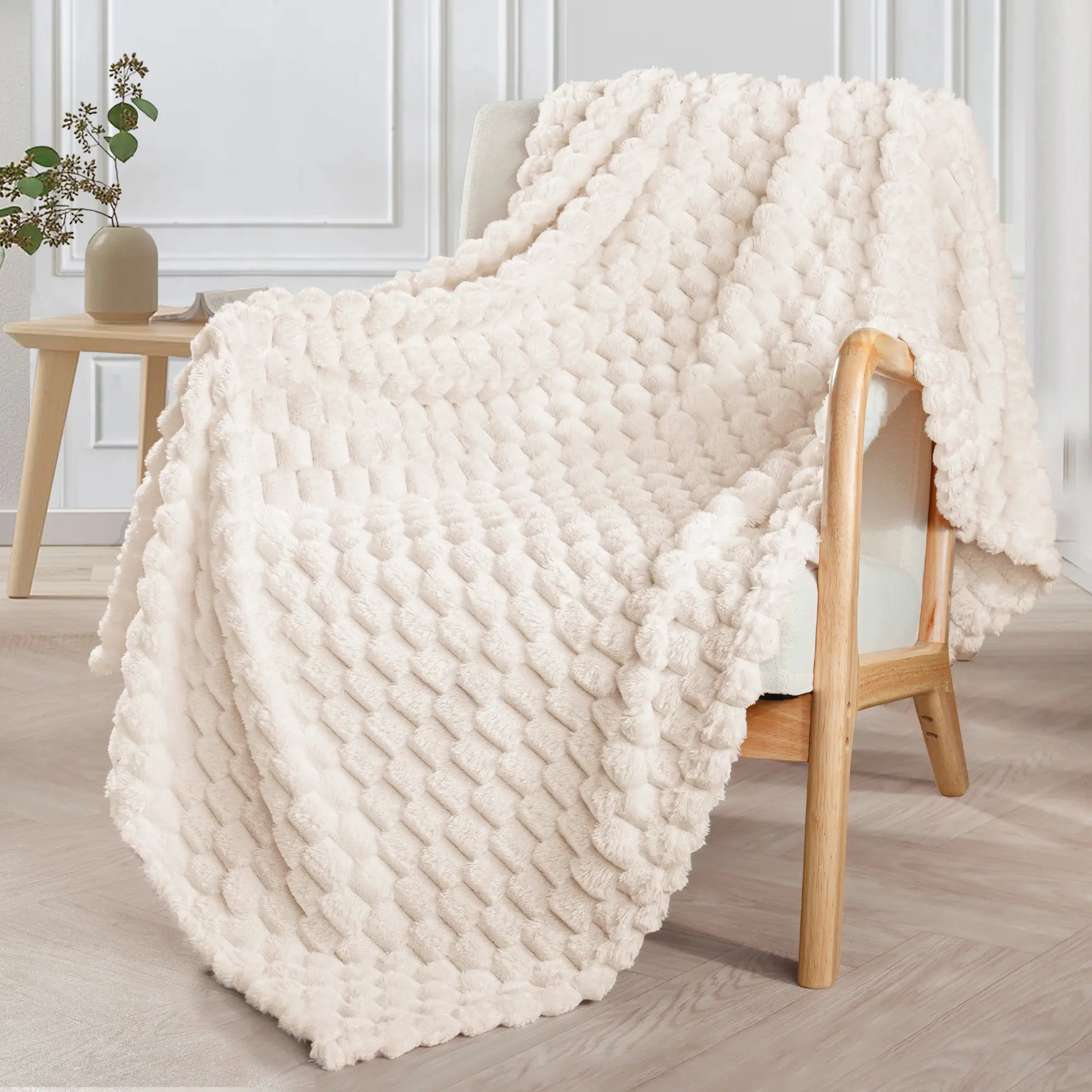【Back to School】Exclusivo Mezcla Soft Fleece Throw Blanket - Cozy Jacquard Design for Couch or Bed, Lightweight & Breathable, Machine Washable, Perfect for All Seasons