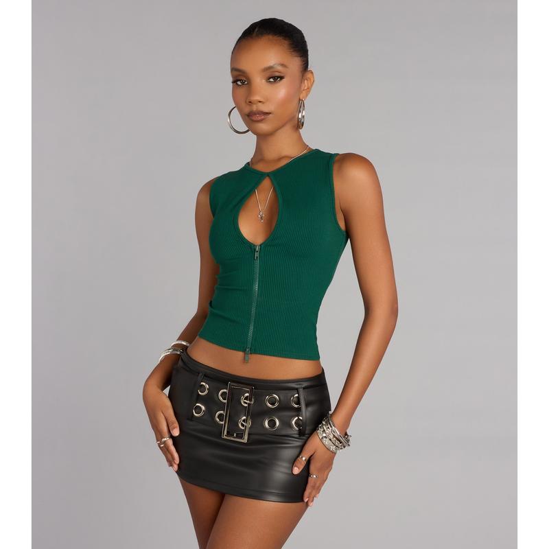 Edgy Everyday Ribbed Knit Zip-Front Top