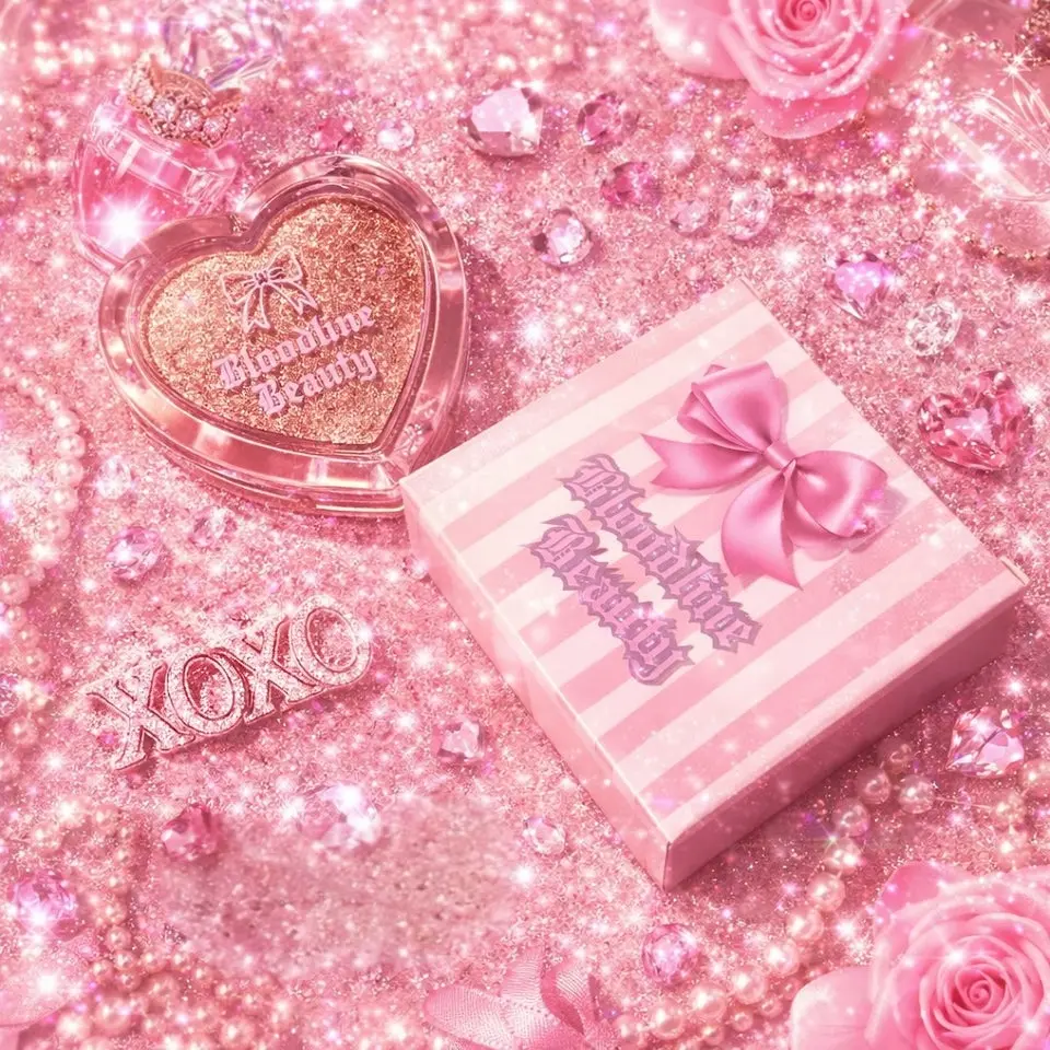 XOXO LOVE BOMB