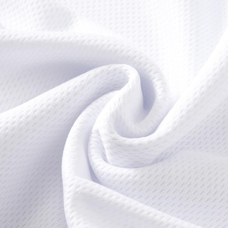 Quick dry breathable men's sports shorts, suitable for running, basketball, marathon training, yoga, and gym workouts