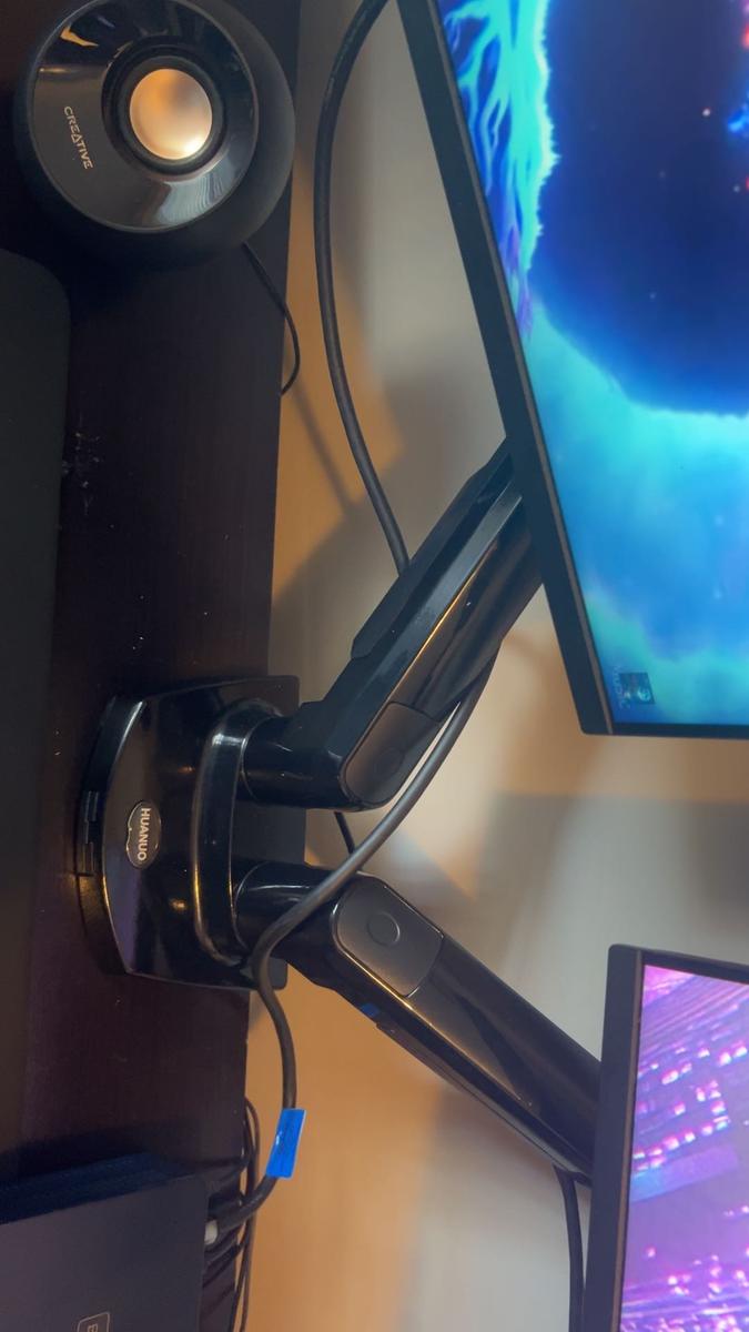 Item: Dual Monitor Arm (Support 13 to 30")