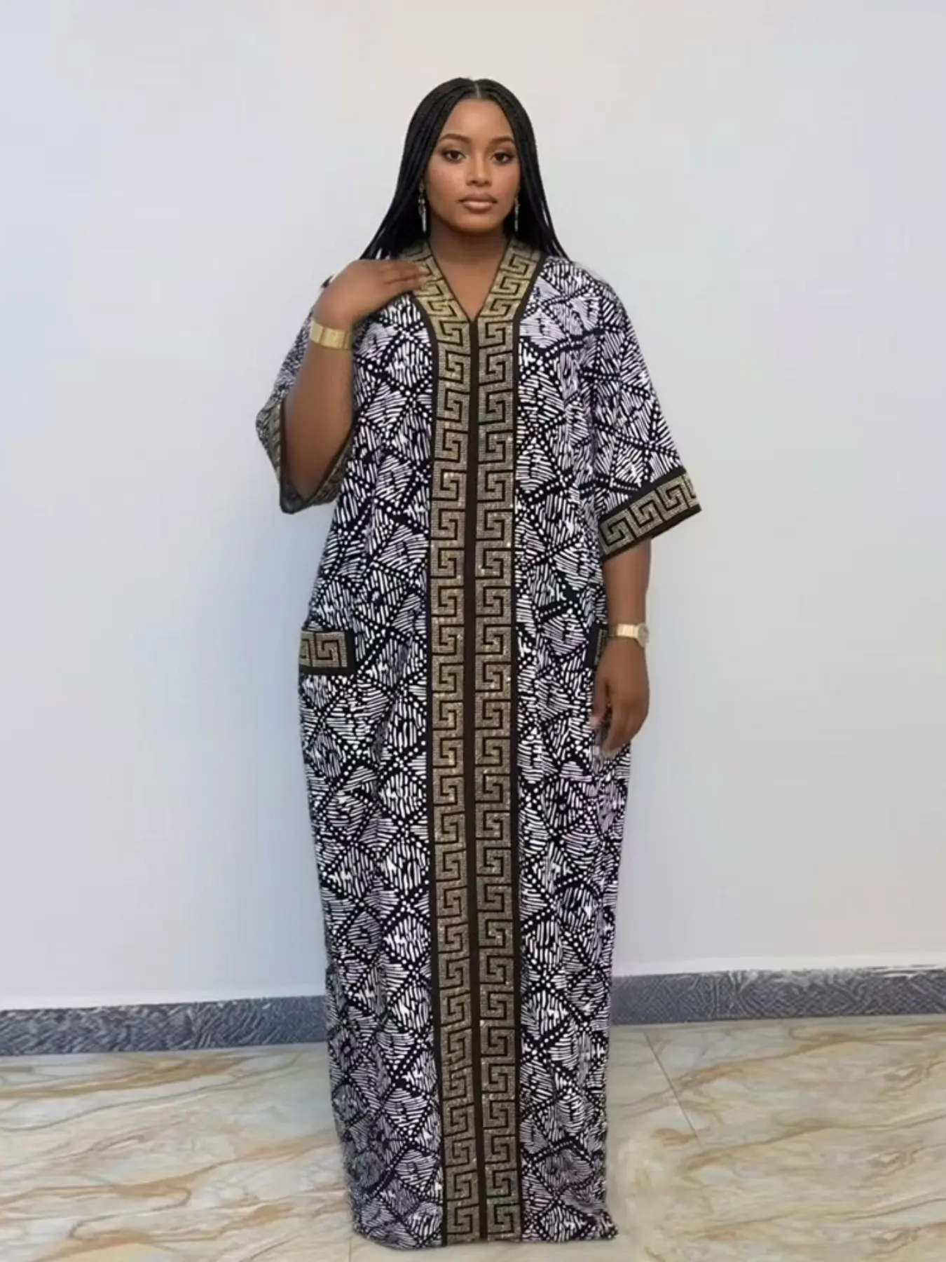 Plus Size African-Style Kaftan Dress for Women, Geometric Print Ethnic Loose V-Neck Boubou with Pockets for Casual Boho Chic Party Wear, Comfortable and Stylish, Bohemian Dress, Boho Dresses