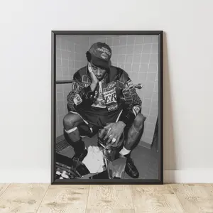 Kobe Bryant Poster No Frame, Kobe Bryant Print, Kobe Bryant Wall Art, Basketball Poster, Basketball Wall Art, Vintage Decor Home