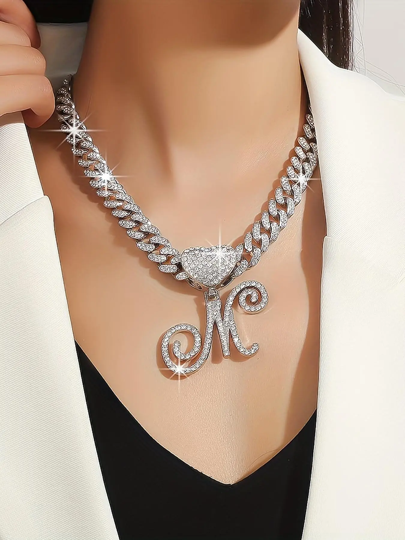 Rhinestone-Decorated Letter Design Pendant Necklace, Bling Pendant, Fashion Jewelry for Party and Daily Wear, Rhinestone Necklace for Birthday Gift, Heart Initial Necklace, Alphabet Heart Necklace, Alloy Pendant Necklace