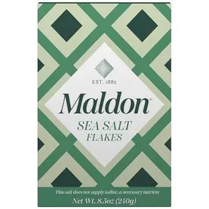 Maldon Salt, Sea Salt Flakes, 8.5 oz (240 g), Kosher, Natural, Unique Gourmet Pyramid Shaped Salt Flakes, Perfect for a Wide Range of Dishes, Hand-Harvested for Four Generations (Packaging May vary)