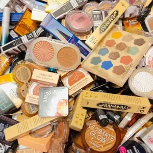 10 Makeup Product Bundle beginner-friendly Beauty Cosmetics Mascara Blush Lipstick