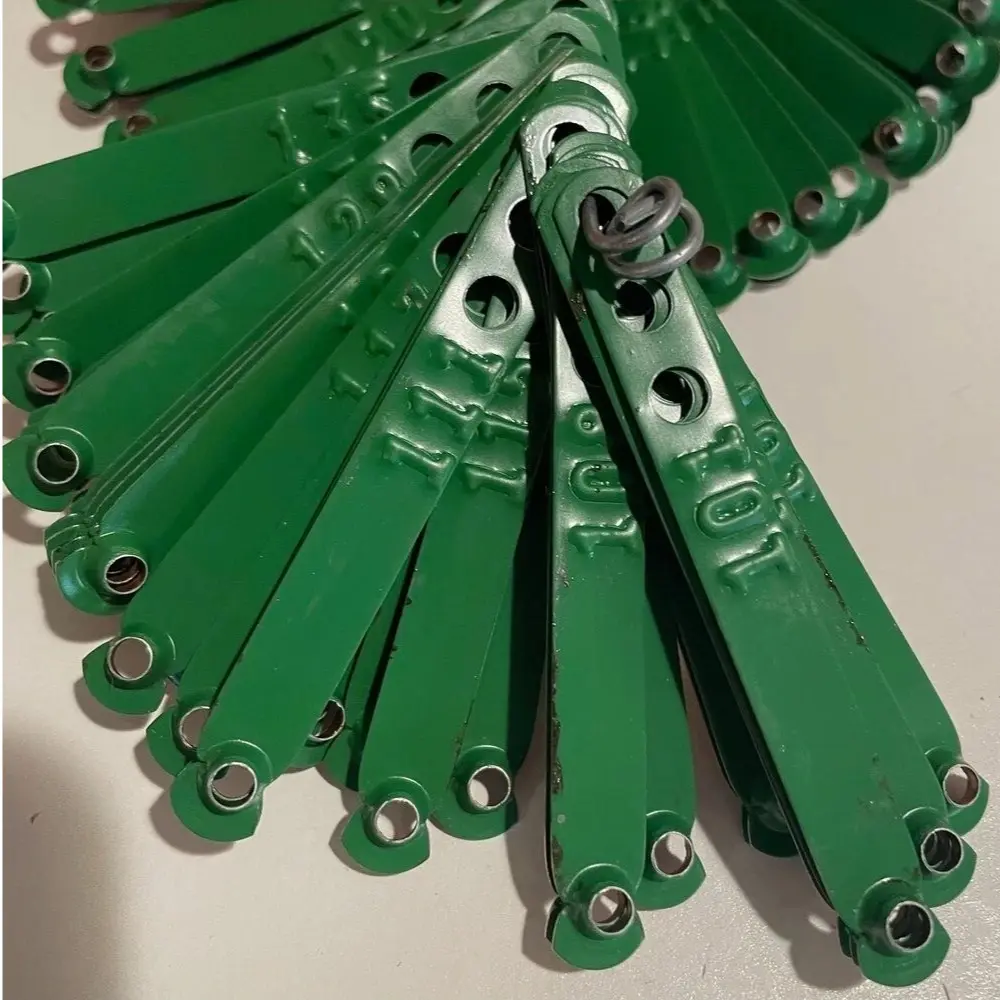 emerald Botanas Chicken Gallos Poultry Leg Bands 100Pcs Rings for Farm Identification Rust-Proof Waterproof Breeding Tools Numbered Easy Identification