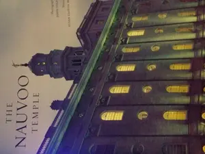 USED-Nauvoo Temple Book by Susan Easton Black (Paperback)