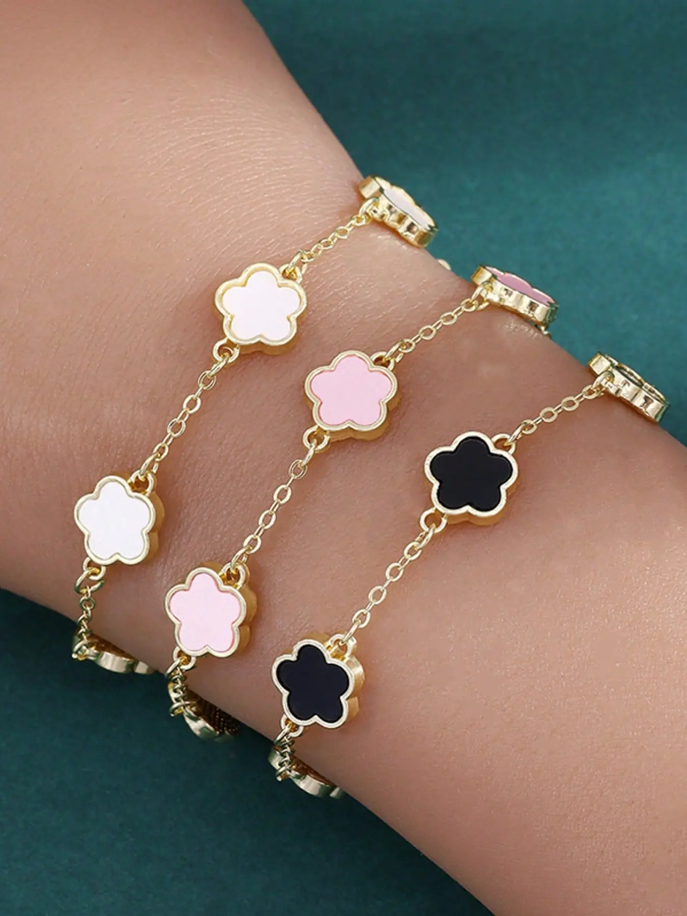3-piece/set women's elegant lucky flower bracelet set, black, white, pink matching, fashionable and casual style, suitable for daily wear, Stackable Bracelets, Bracelet Stack, Bracelet Bundle, Stacked Bracelets
