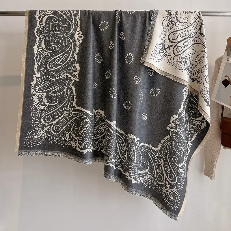 Ethnic Style C - Grey