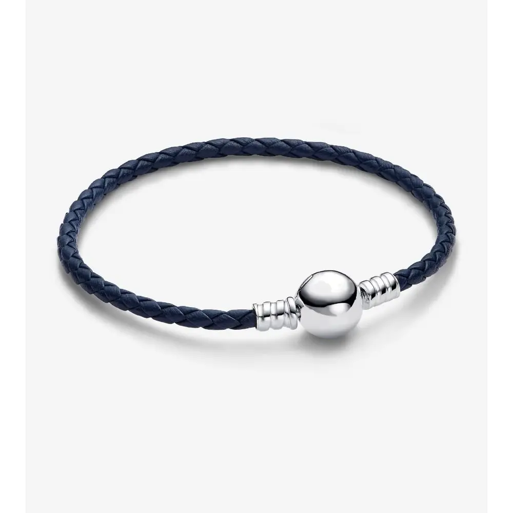 LEYEHOPE Modern Braided Red Leather Exquisite Fashion Bracelet for Women, Layer-Friendly Bangle Jewelry with Gold-Plated Round Clasp & Shine Finish, Woven Look, Gold Aesthetic, Bold Red Leather, Unisex Wrist Stack