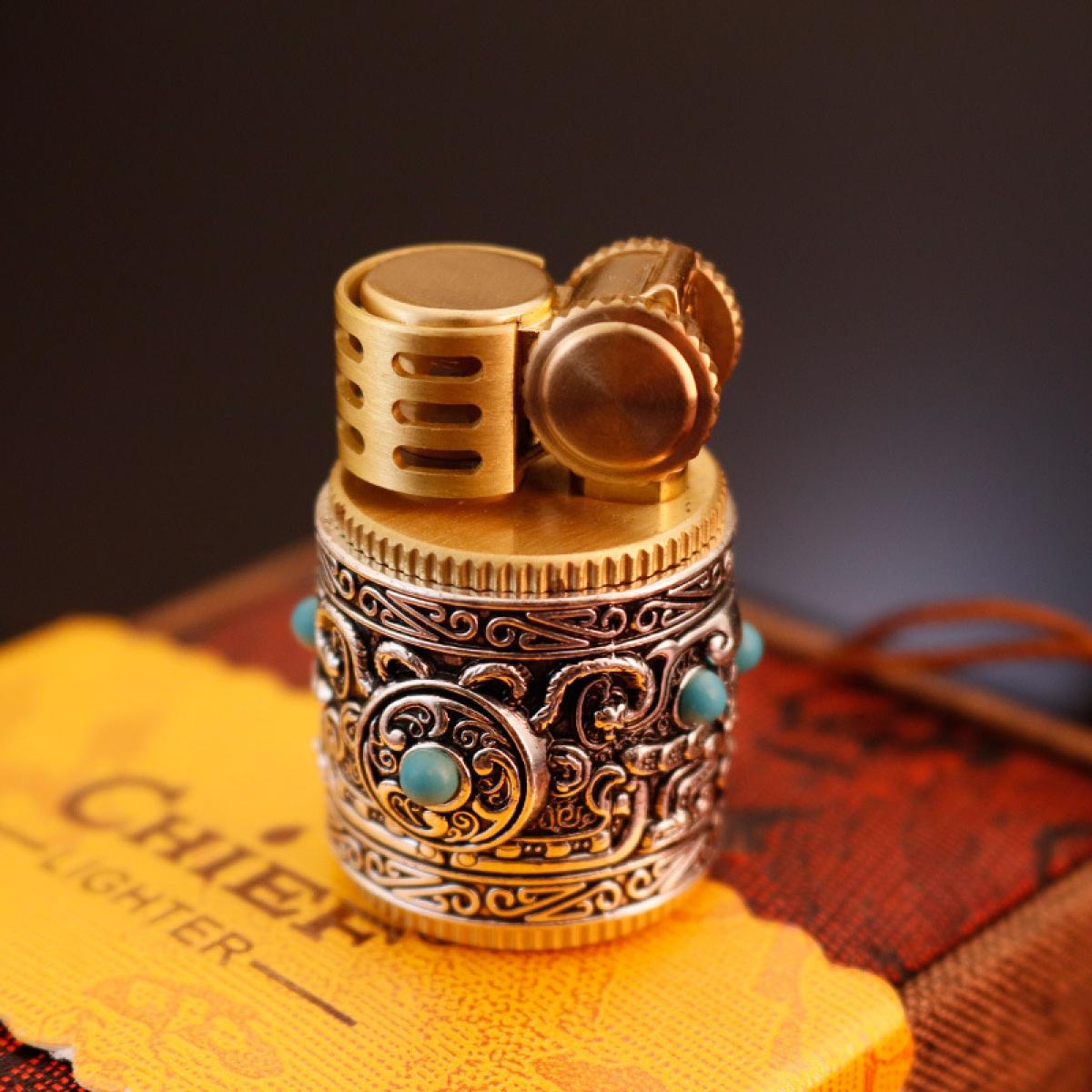 Retro Mini Kerosene Lighter, Cool Armored Little Fatty Lighter, Portable Design With Gift Box, Suitable For Collection, Decoration, Men'S Gift And Outdoor Camping Ignition (Without Fuel)