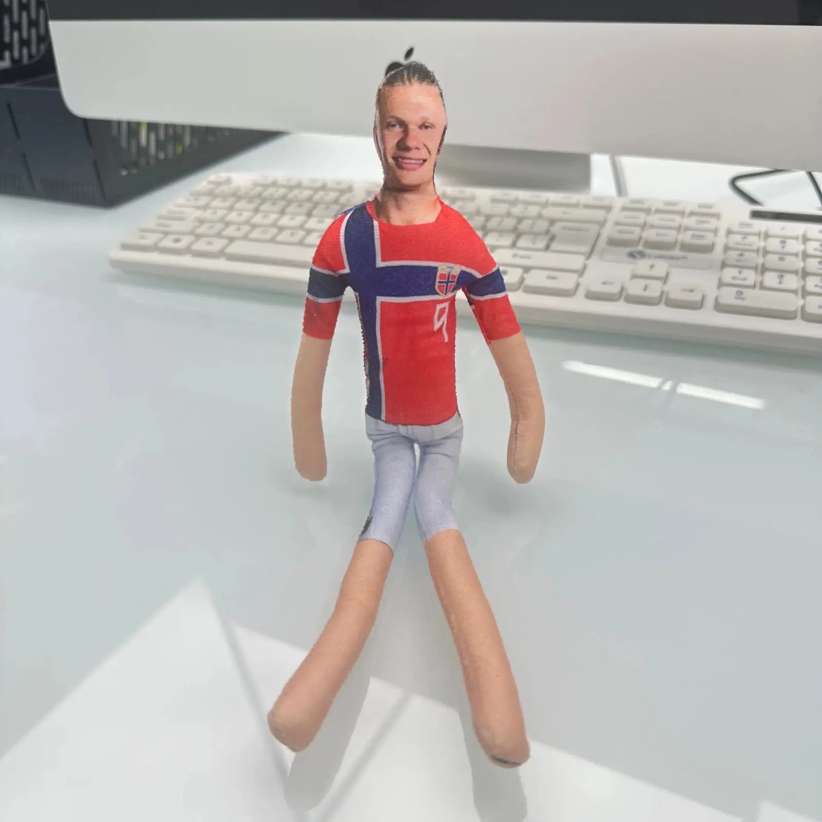 Soccer Player Soft Cotton Plush Doll - Abstract Poseable Jointed Figure, Bendable Stuffed Toy, Ideal Room Decor, Collectible Gift for Football Fans
