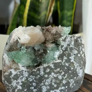 Green Apophyllite with Stilbite Crystal Cluster on Basalt Matrix – Druzy Quartz Pocket – Natural Mineral Specimen from India