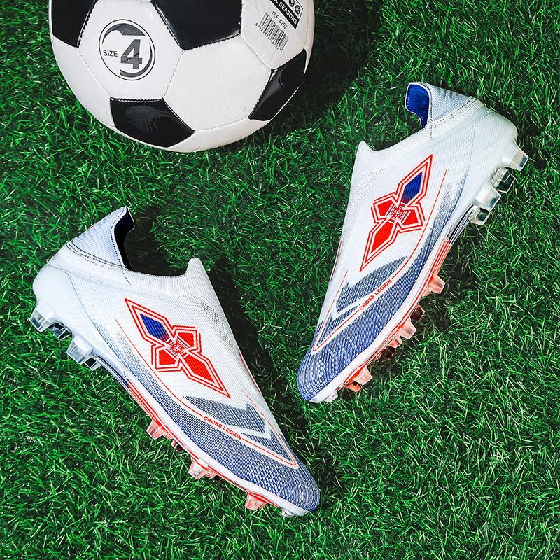 Cross Legion New Seamless Model Football Shoes for Men & Women Lightweight PU Leather Soccer Boots EU37-EU45 Outdoor Sports Touch & Control