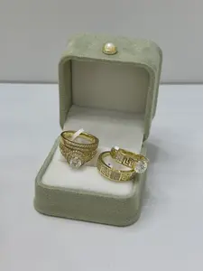 Anillos de Compromiso Laminados 14k con Diseño Elegante y Brillante para Mujeres