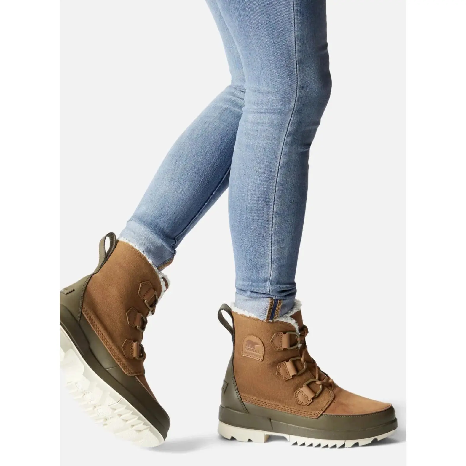 Tivoli IV WP [Velvet Tan/Olive Green]