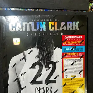 Panini Online Exclusive Hobby Caitlin Clark Chronicled 8 Packs with 4 Cards per Pack 32 Total Cards. Chasing Hobby Exclusive Yellow Holos & Autographs Perfect for Collectors