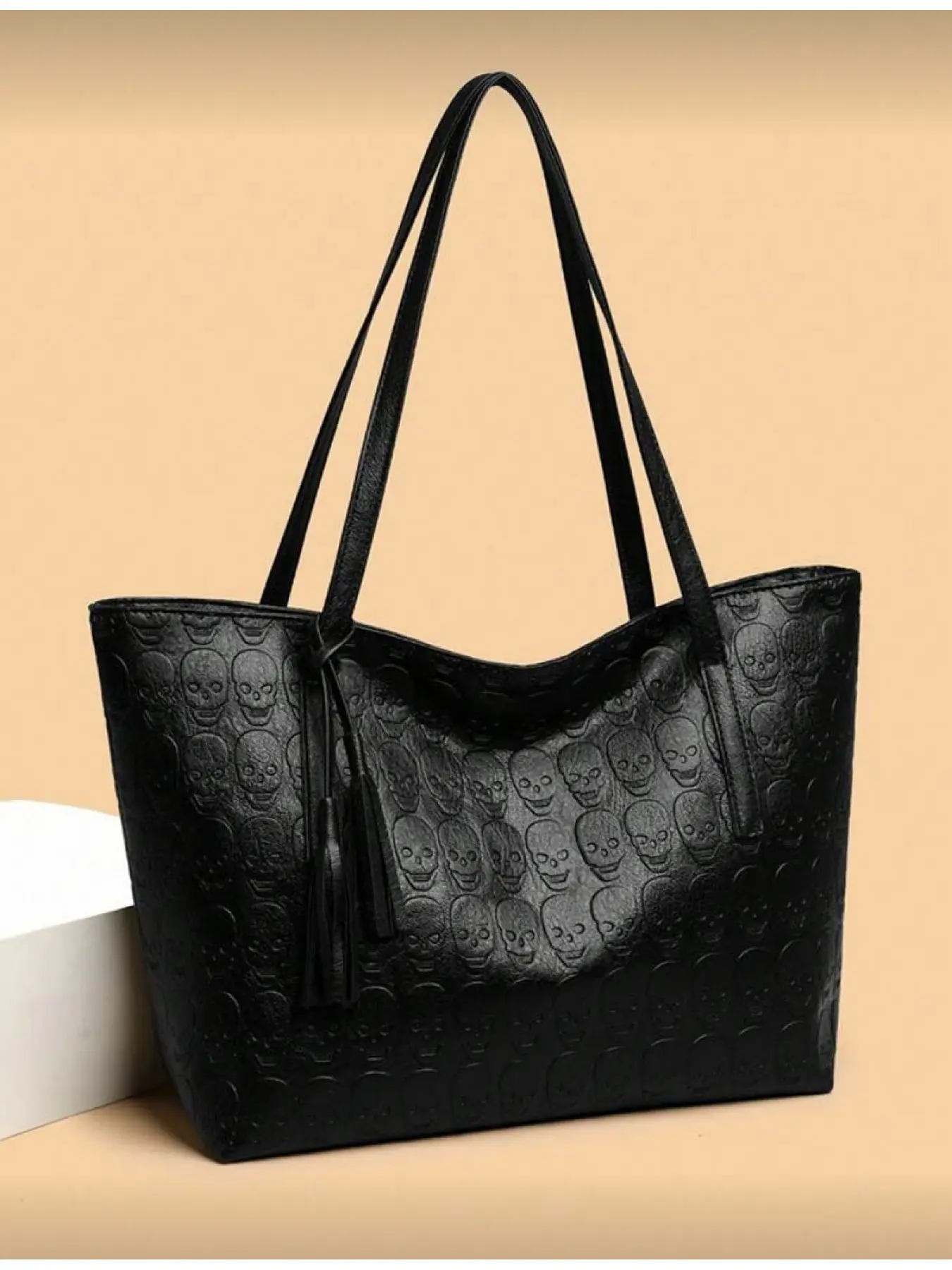 Women's PU Skull Gothic Random Print Tassel Accessories Large Capacity Fashion Casual Trendy Purses Multi-functional Outdoor Crossbody Bag New Style Big Bag Elegant Embossed Bag Crossbody Tote Fashionable Bags