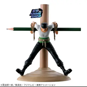 P1RATE HUNTER Z0R0 -Figure for OP fans and home decoration