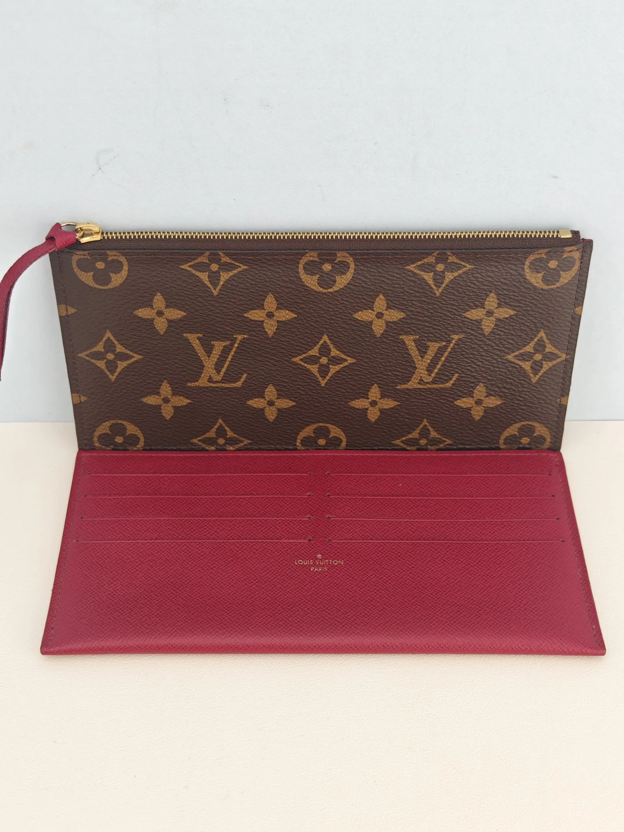 Pre-owned Monogram coated canvas Small leather goods Louis Vuitton Monogram Zip Coin Wallet + Card Holder