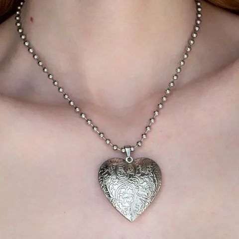 Ophelia Locket | Non-tarnishing Stainless Steel Jewelry