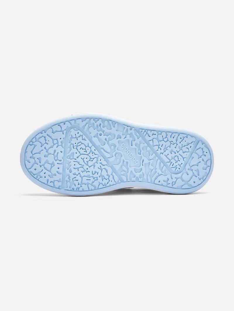 Balabala Girls' Casual Trainer Footwear - 2026 Spring Trend Low-Top Synthetic Sneakers, Sweet White Back to School Shoes, Round Toe, 3D Floral Design, Anti-Mold, Gentle Rebound EVA Midsole, Rubber Outsole, Quiet Step, Flat Heel (1 cm or Less)
