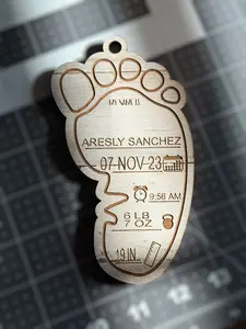 New born foot with baby’s info