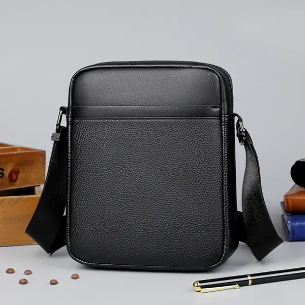 Men's Slanted Shoulder Bag,Single-Shoulder Bag, Square Bag, Small Item Pouch. It is multi-functional, suitable for commuting, made of PU material, a casual bag with a minimalist style, and a black bag. It is an ideal gift for men. Leather Bags Stylish Cro