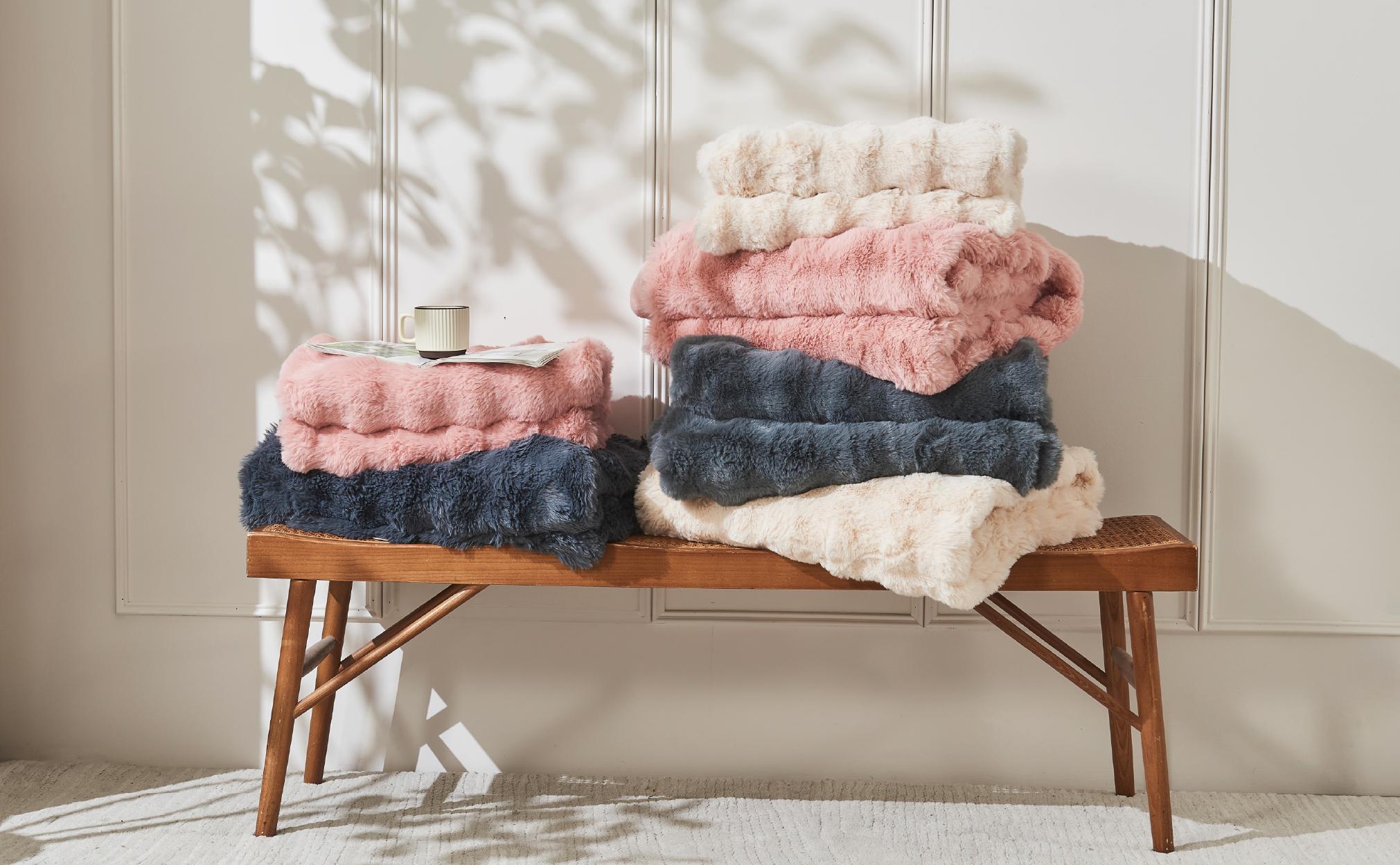 NuzzleLoom-Heated Blanket Throw, Fast Heating Electric Blanket Ultra-Soft Faux Rabbit Fur with 5 Heat Levels & 5H Auto Shut-Off, Overheat Protection, Machine Washable