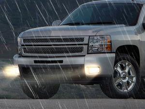 Nilight Fog Lights Assembly Compatible with 2007 2008 2009 2010 2011 2012 2013 2014 2015 Chevrolet Silverado Avalanche Tahoe Suburban GMC Sierra Yukon Cadillac Escalade Clear Lens