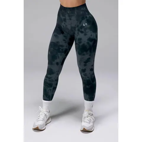 TLF Cosmic Seamless Scrunch Butt Leggings