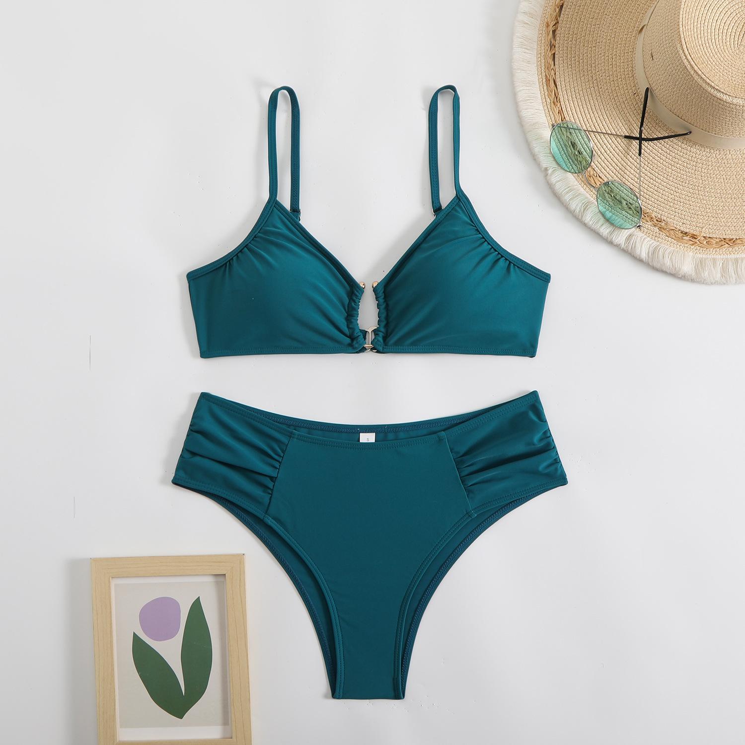 Hilor Women's Two-Piece Bikini Set with Plain Contrast Binding O-Ring Deco Ruch Swim Top & High-Cut Swim Bottoms for Summer Beach Outings