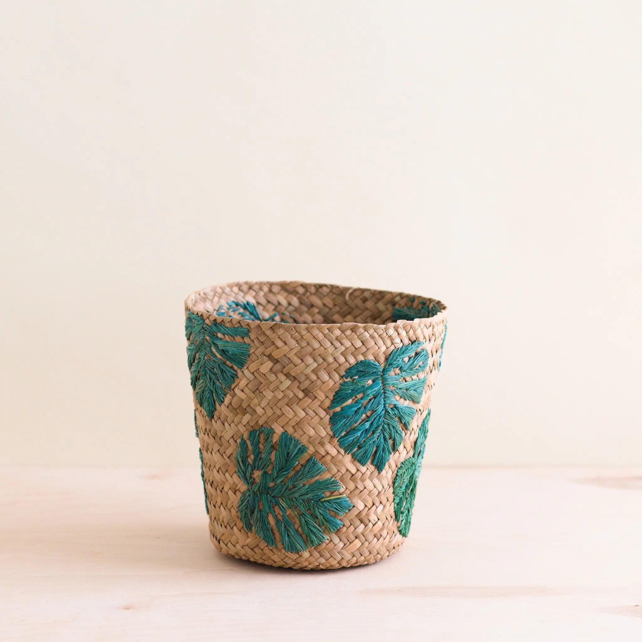 Embroidered Soft Seagrass Planter - Woven Baskets | LIKHÂ
