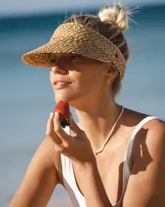 Capri Straw Visor in Honeycomb