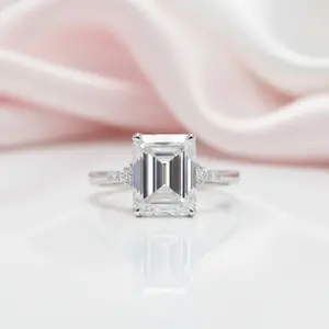 18k White Gold 5.0ct Emerald Cut Diamond Option Engagement Halo Ring