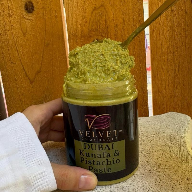 VELVET Kanafa & Pistachio Paste 10oz Jar - Natural 100% Pistachios, Creamy Smooth Flavor, Perfect for Dipping, Drizzling, & More - Dessert Snack Chocolate Middle East Premium Spread On Toast