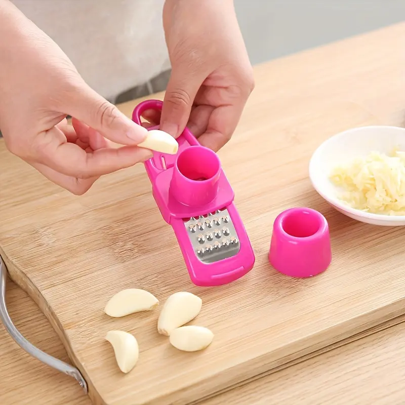 YYW1 Compact ABS Plastic Grinder - Durable Multi-Function Small Utensil for Quick Prep, Camp Kitchen Use, Ideal for Camping & Hiking
