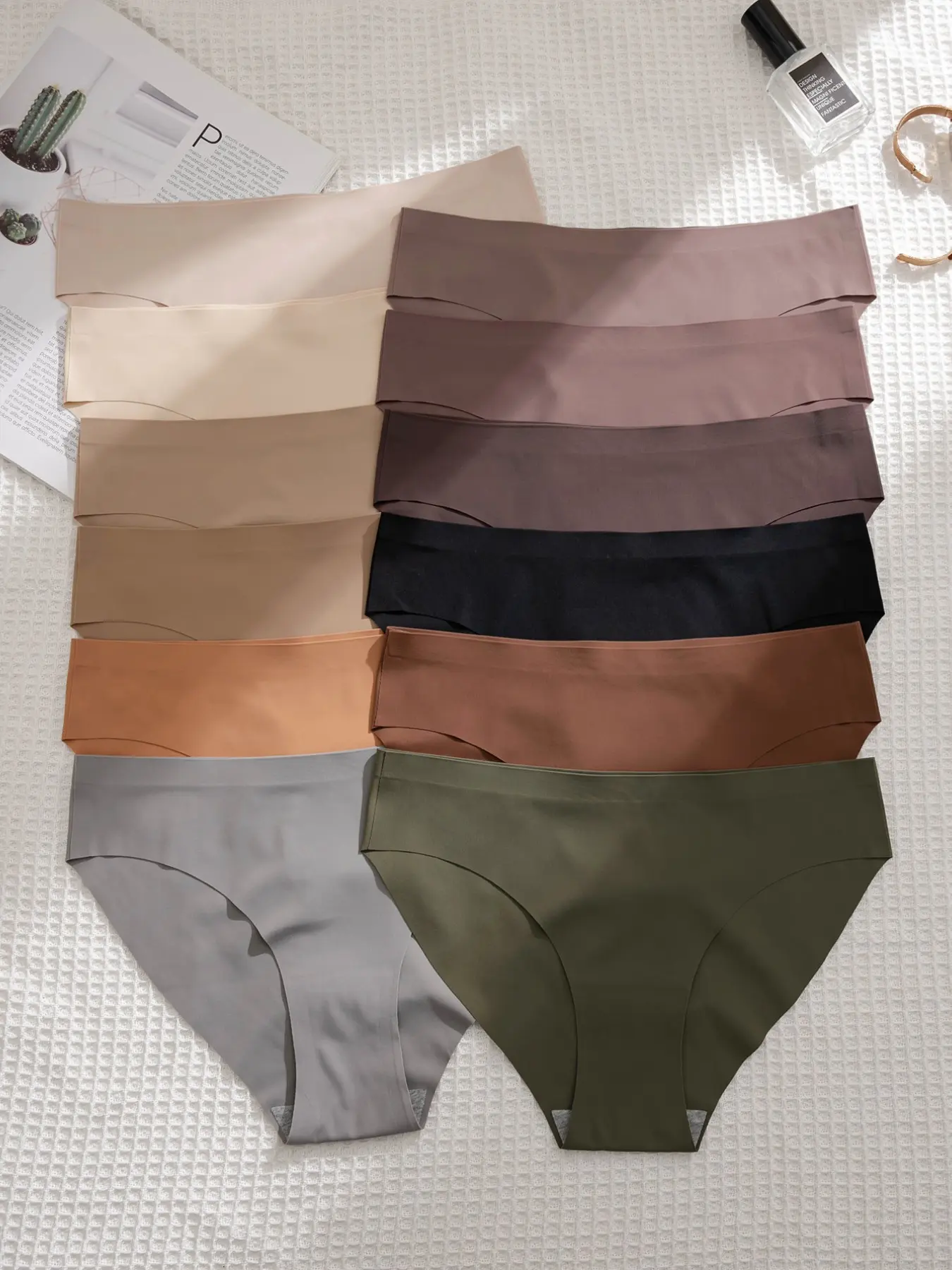 12-Pack Women's Seamless Smooth Triangle Panties, Multiple Colors Available, Essential Everyday Wear, Suitable for All Seasons