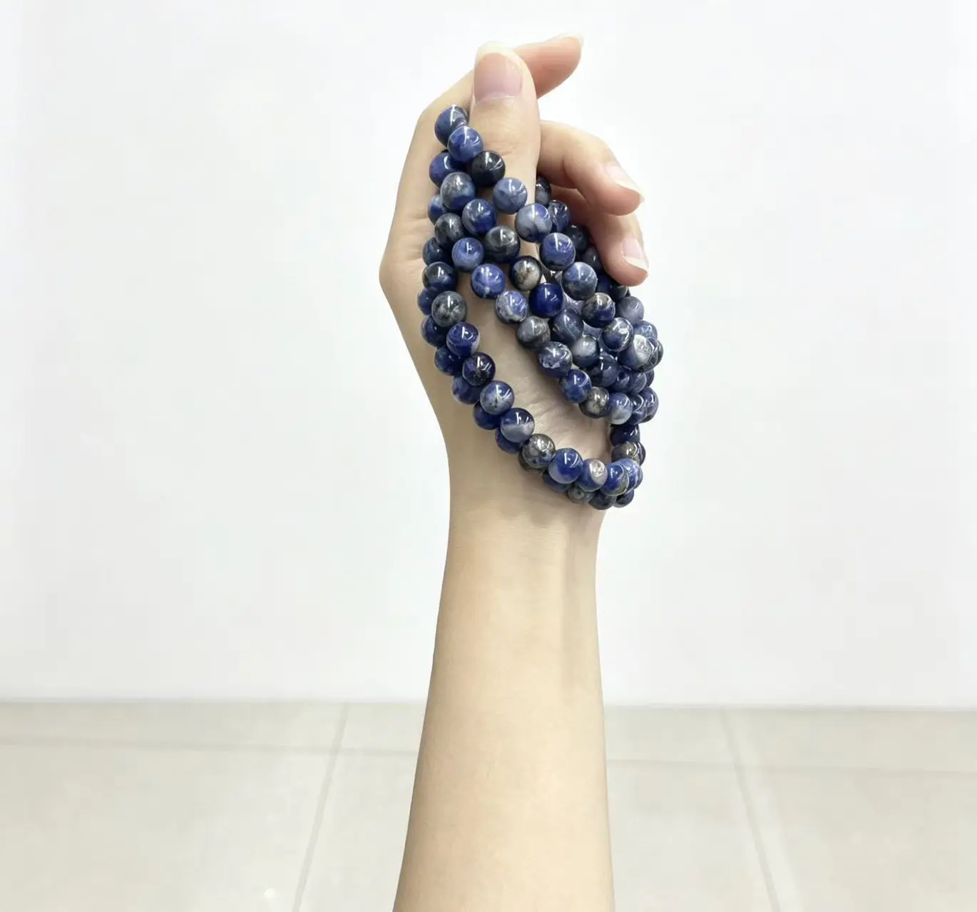8mm Natural Sodalite Crystal Bracelet, Blue Beaded Stretch Healing Stone Jewelry for Women, Crystals Bracelets, Crystal Gemstone Bracelet, Female