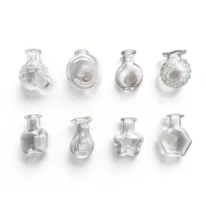 Transparent Mini Vase Fridge Magnets (8-Piece Set) - Nordic & Chinese Minimalist Style, Safe & Shatterproof Resin + Glass Decor, Perfect for Kitchen, Office & Gifts, Handmade in Jingdezhen, CN